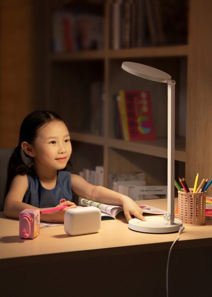 BASEUS Eye-Protective Desk Lamp (DGHY-02)